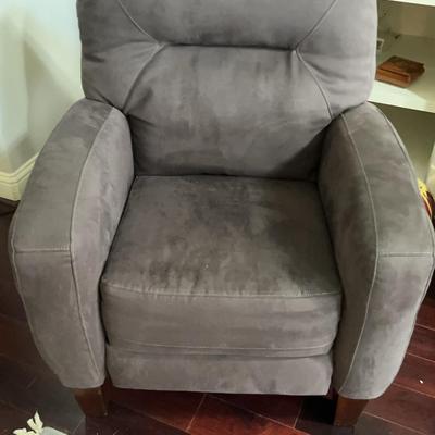 Grey Reclinable Chair