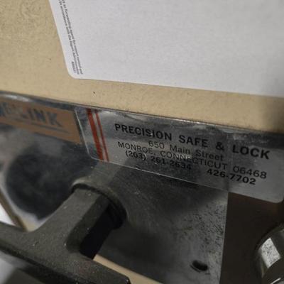 Sale Photo Thumbnail #409