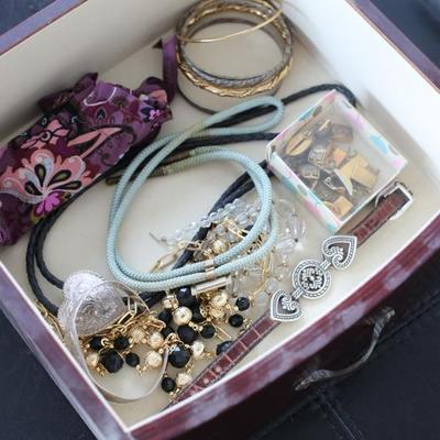 Sale Photo Thumbnail #297