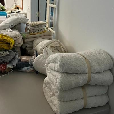 Sale Photo Thumbnail #60: Lots of linens, towels, sheets, etc