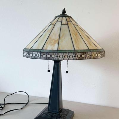 Tiffany Style Stained Glass Lamp 16x24x16