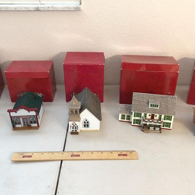 Vintage 1994 Hallmark Sarah, Plain & Tall buildings Set Of 5 Complete 