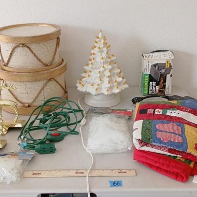 Christmas - Ceramic Tree, Drum Bins, Stocking Hangers, Skirt+++