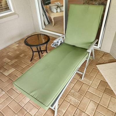 Patio Lounge Chair w/ Green Cushions, Metal/Glass Table