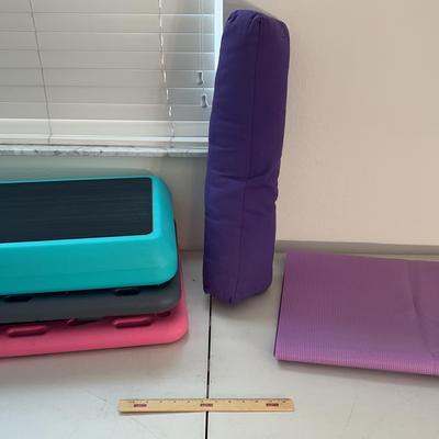 Jane Fonda Fitness Quest 3 Tier System, Yoga Bolster + Mat