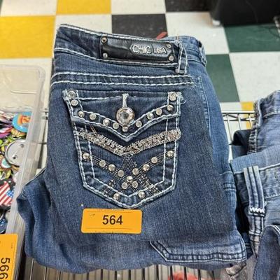 Sale Photo Thumbnail #363