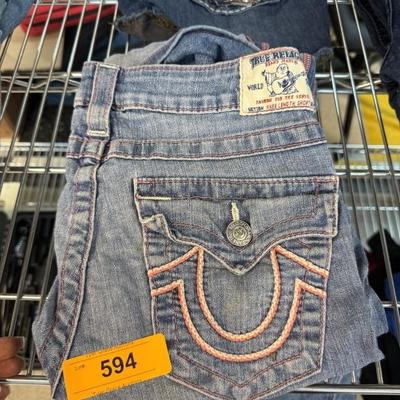 Sale Photo Thumbnail #394