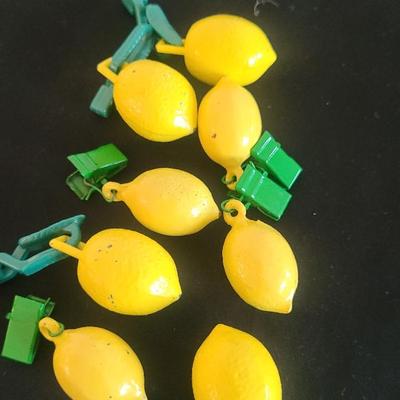 (LR700) Set of Four Lemon Tablecloth Weights