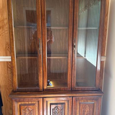Vintage Ornate Wood China Cabinet with Glass Doors & Shelves