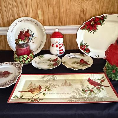 Holiday Cardinal & Christmas Serveware Collection