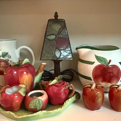 Vintage Apple Kitchenware Set – Ceramic Pitchers, Lamp, and Serving Tray
