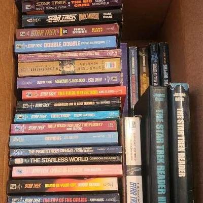 Star Trek & Sci-Fi Paperback Novel Collection