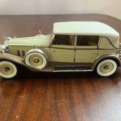 1930 Packard Brewster Die Cast Car