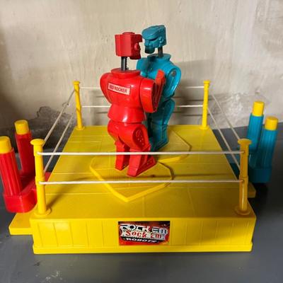 Vintage Mattel Rock 'Em Sock 'Em Game