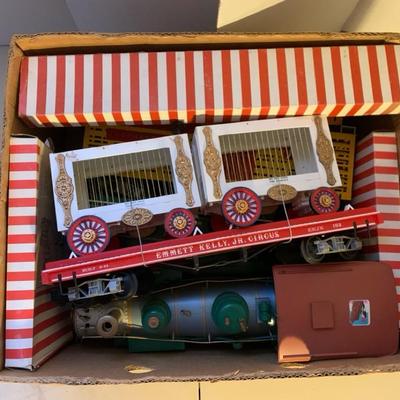 Model Circus Train 