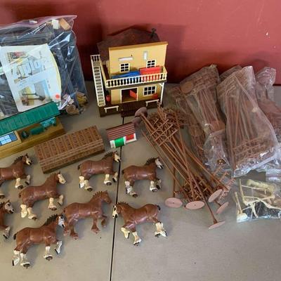 Plastic Farm Animals And Buildings