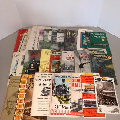Train Books / Magazines