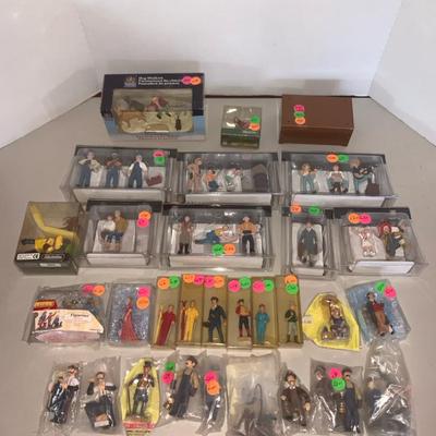 Miniature Figurines for Model Train 