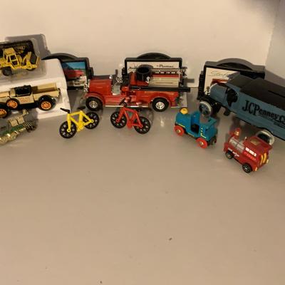 Model Cars And Model Construction Vehicles