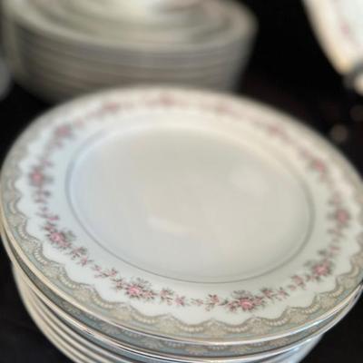 Sale Photo Thumbnail #113