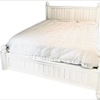 Sale Photo Thumbnail #33: Pottery Barn Queen Size Bed - White