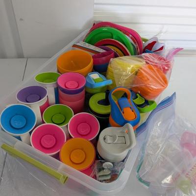 A comprehensive and colorful collection of durable plastic dining ware, perfect for busy preschools, homeschools, or large families! This...