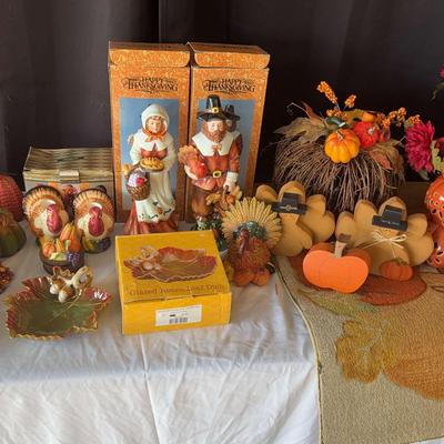 Thanksgiving And Fall Decor