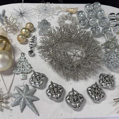 Silver And Pearl Christmas