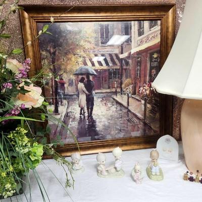 Wall Hanging, Table Lamp & Precious Moments 
