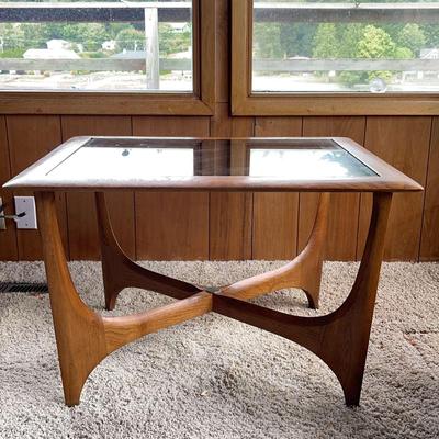 Silhouette Mid-century End Table