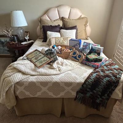 Sale Photo Thumbnail #381