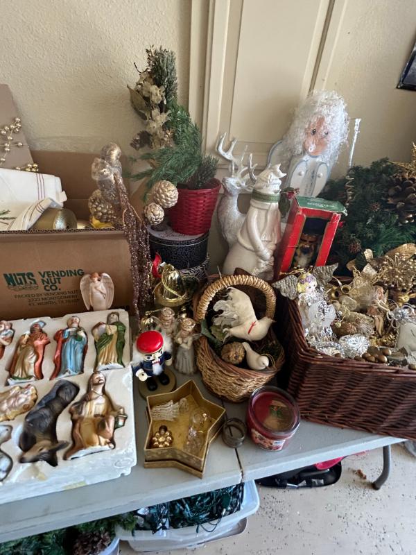 Sale Photo Thumbnail #655