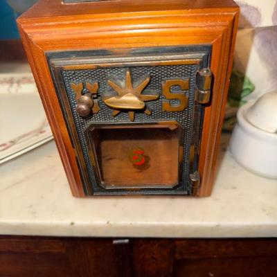 Sale Photo Thumbnail #258