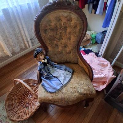 Sale Photo Thumbnail #179: VICTORIAN ROSEWOOD CARVED BACK CHAIR