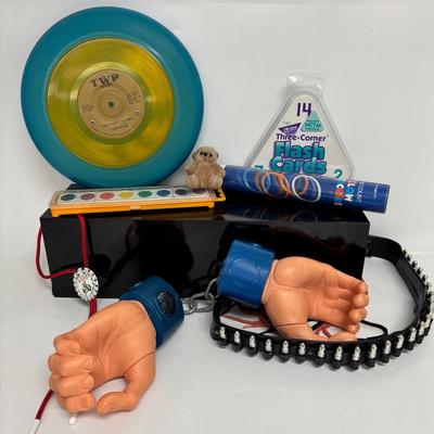 “Tom Wayne Frisbee”, “ Warner Bros Police Handcuff”, Toys and More 
