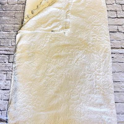 Vintage “Sears” Grande Fleur Bedspread