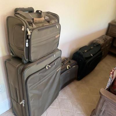Sale Photo Thumbnail #39: Suitcases 
