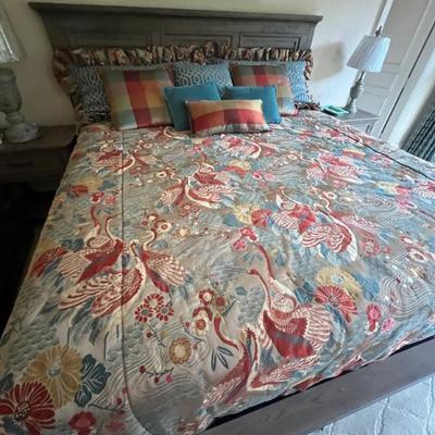 Sale Photo Thumbnail #44: Custom bed linens 