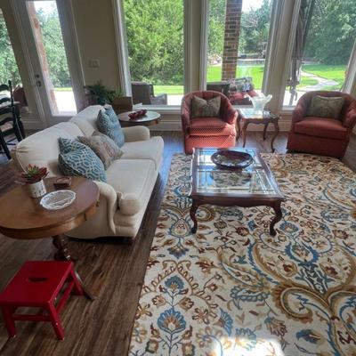 Customer furniture