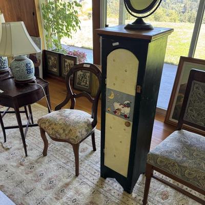 Child’s  cabinet 
