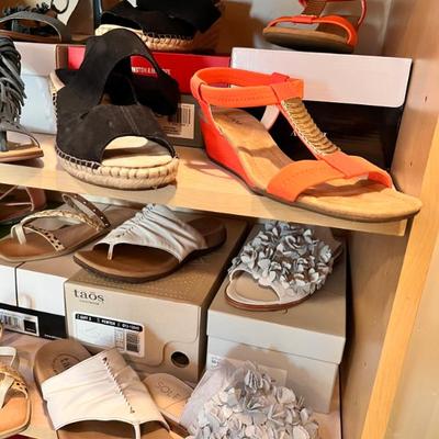 Sale Photo Thumbnail #64