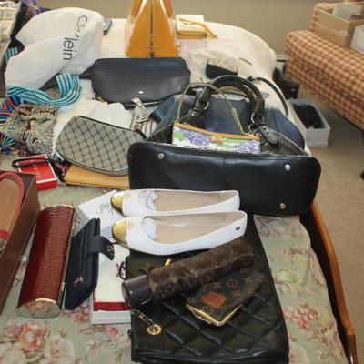 Sale Photo Thumbnail #297