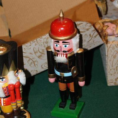 Sale Photo Thumbnail #194