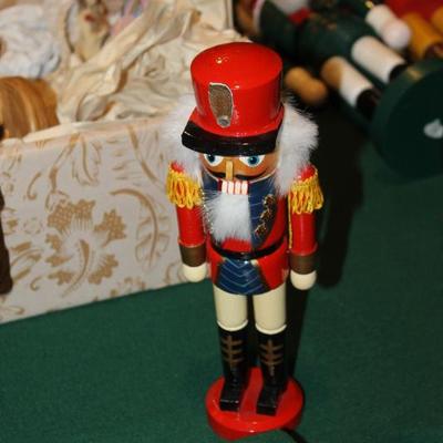 Sale Photo Thumbnail #192