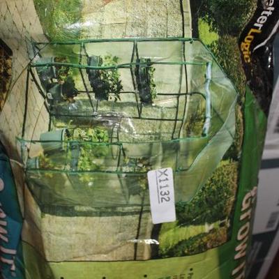 Sale Photo Thumbnail #993