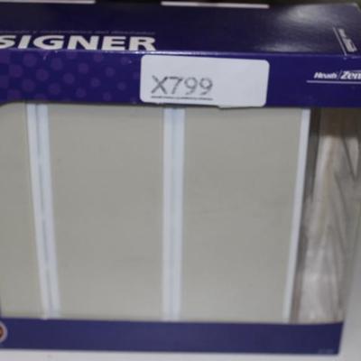 Sale Photo Thumbnail #642