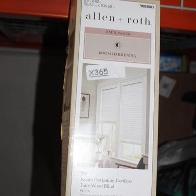 Sale Photo Thumbnail #184