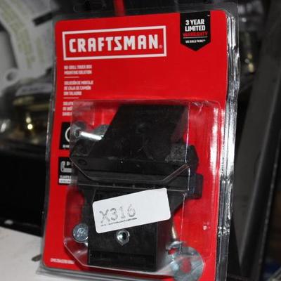 Sale Photo Thumbnail #133