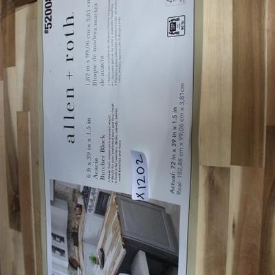 Sale Photo Thumbnail #1064