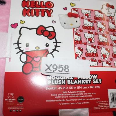 Sale Photo Thumbnail #810